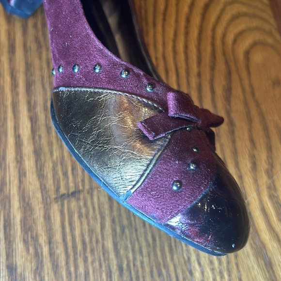 Vintage Maroon snake skin design kitten heel - Picture 2 of 7
